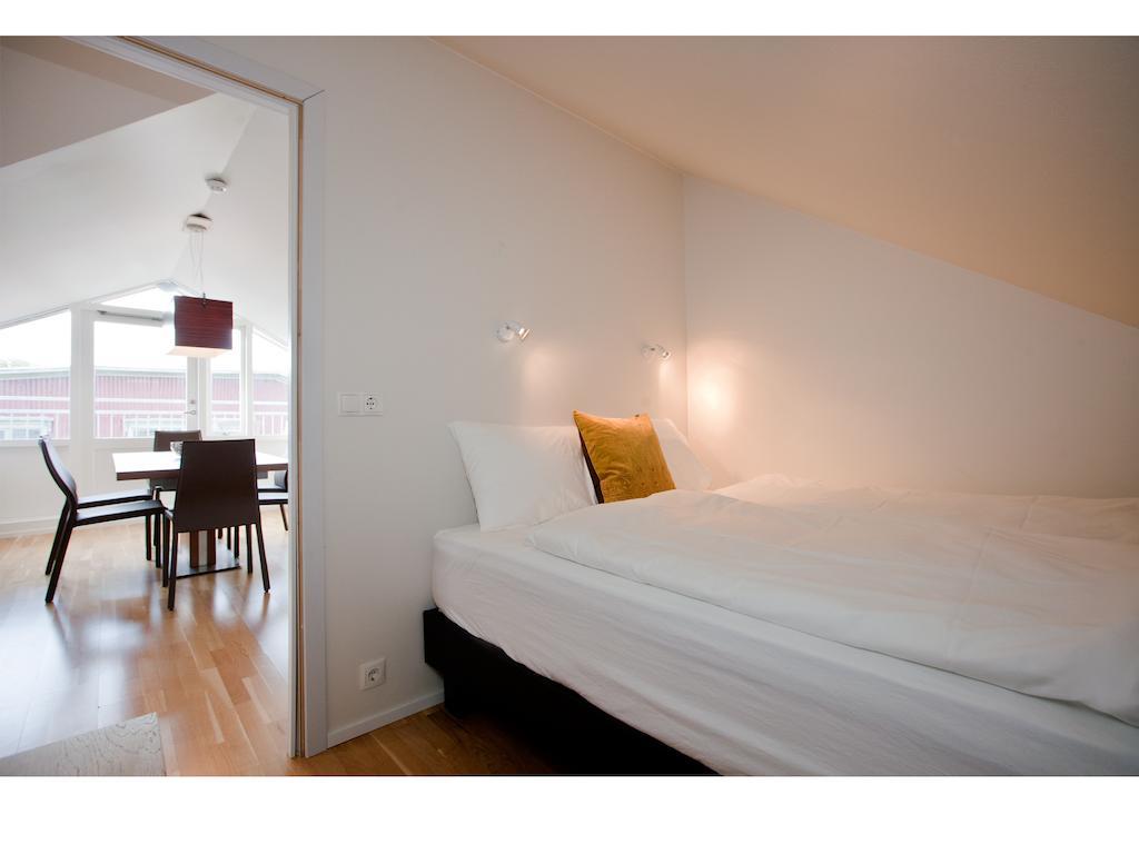 אקורירי Torg Guest House חדר תמונה