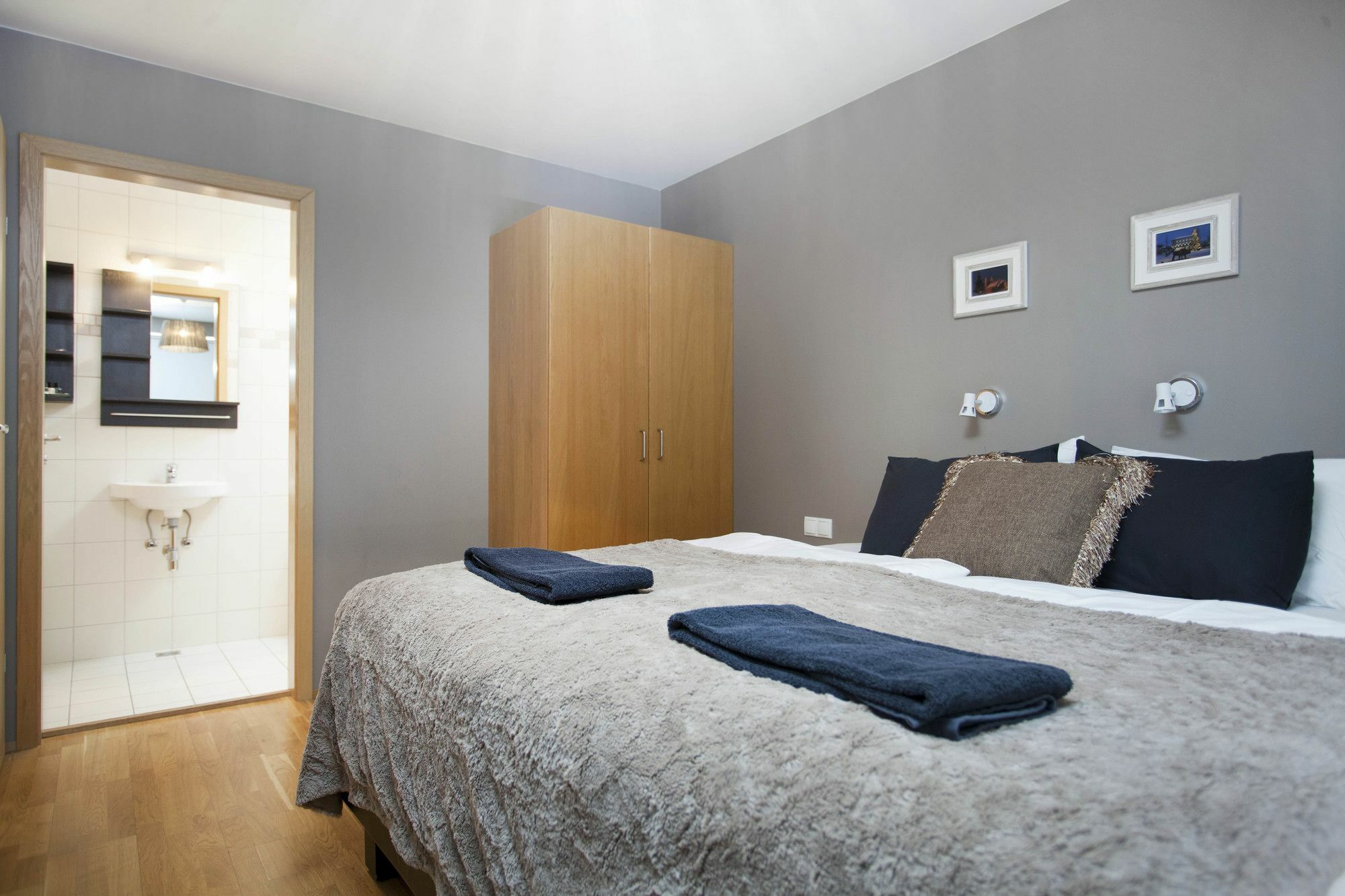 אקורירי Torg Guest House מראה חיצוני תמונה