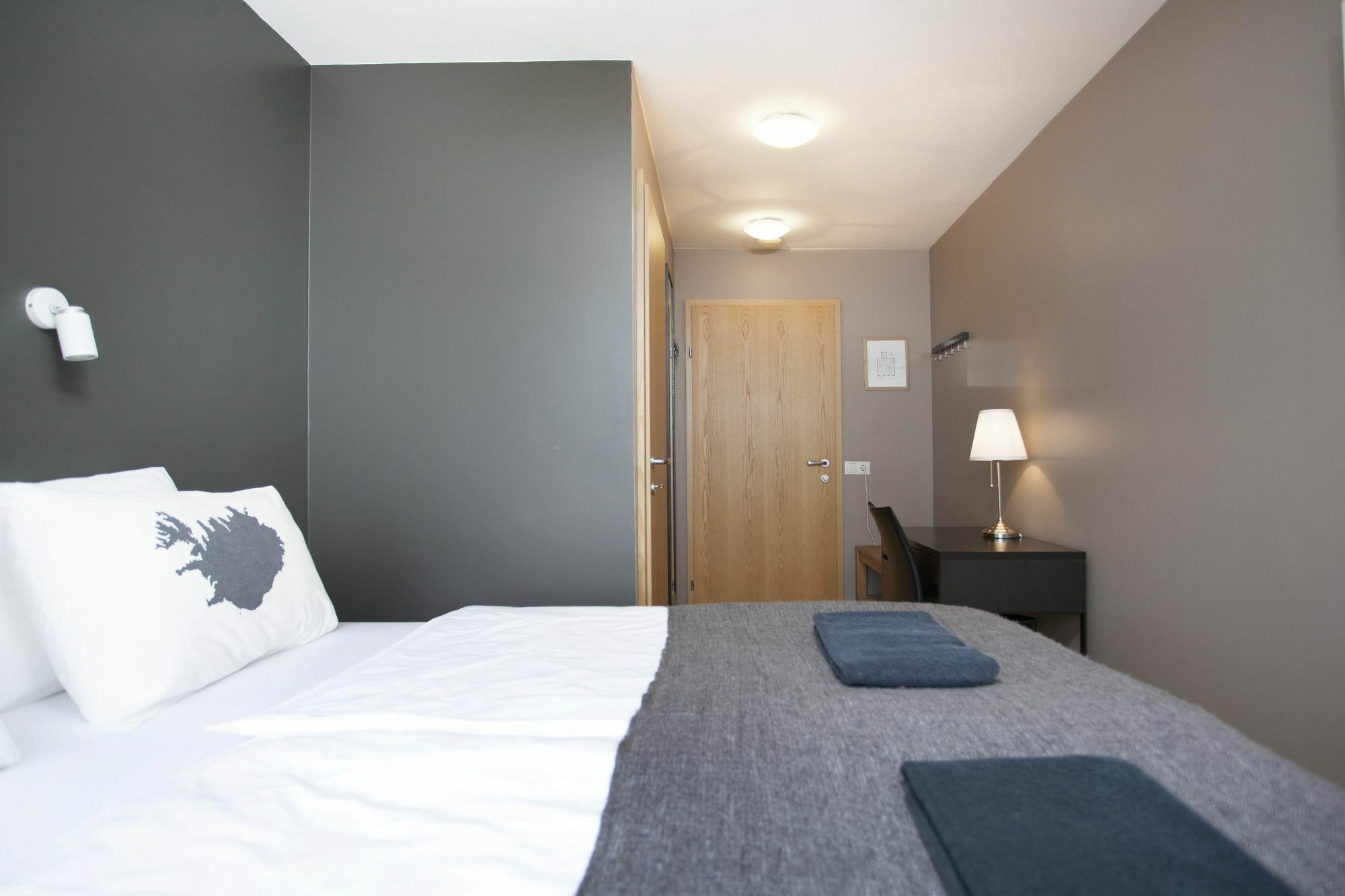 אקורירי Torg Guest House מראה חיצוני תמונה